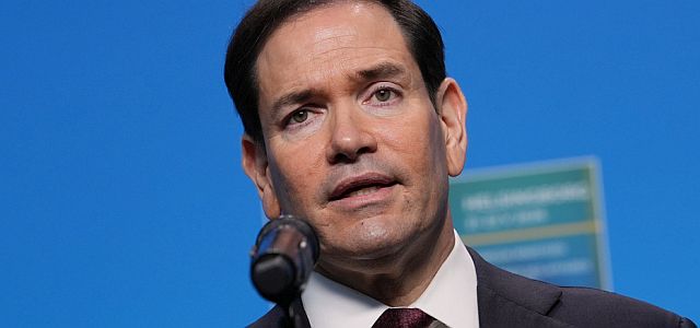 Госсекретарь США: в переговорах по Ирану есть "небольшой прогресс"