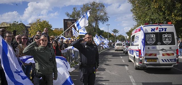 Тела заложников будут возвращены из Газы ночью, без "церемоний"
