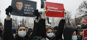 "Россия будет свободной". Акции в поддержку Навального. Фоторепортаж