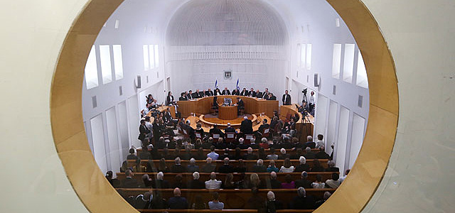 Семьи солдат, покончивших с собой после окончания службы, подали иск в БАГАЦ