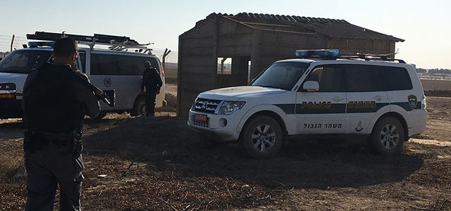 Двое жителей Негева задержаны по подозрению в причастности к теракту в Араде