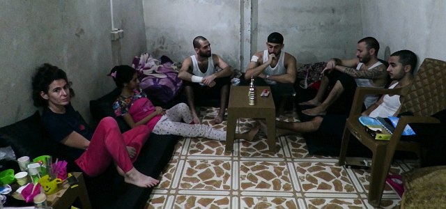 Семьи погибших заложников опубликовали фрагменты "ханукальных видео" из туннеля