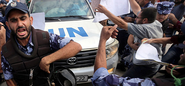 Генсек ООН призвал в Газе к единству и снятию блокады
