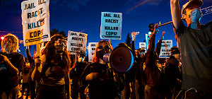 Массовый протест против произвола полиции в США. Фоторепортаж