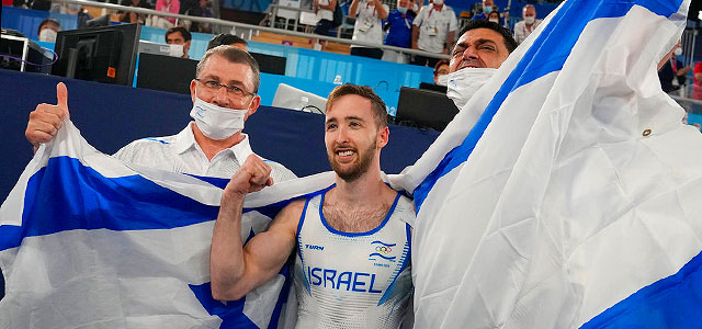 Израильтянин Артем Долгопят завоевал "золото" Олимпиады