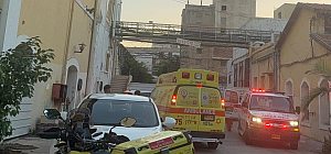 Две девочки упали с крыши винодельни в Ришон ле-Ционе, одна из них погибла