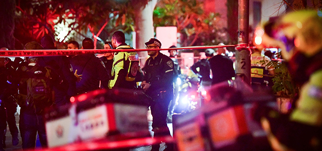 В результате теракта в Тель-Авиве ранены четыре человека