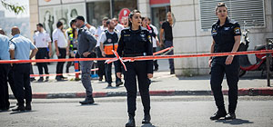 Нападение в торговом центре "Адар" в Иерусалиме. Фоторепортаж