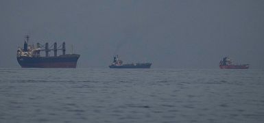 Мошенники выдают себя за иранцев и требуют от кораблей плату за проход