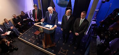 Трамп объявил, что подписал указ о "глобальной" пошлине 10% на импорт из всех стран мира