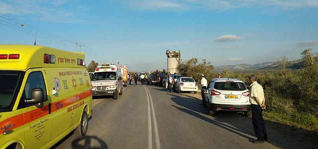 Автомобильный теракт в Самарии. Двое военнослужащих погибли