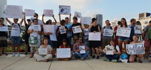 В Тель-Авиве прошел митинг в поддержку россиян, сидящих по сфабрикованным делам