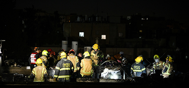 Пожар в жилом доме в Иерусалиме: под обрушившейся крышей обнаружено тело 3-летней девочки