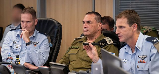 4-й день войны с Ираном: ЦАХАЛ атакует ядерные и военные объекты, обстрелы Израиля