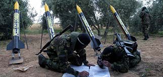 По территории Израиля из Газы выпущено более 60 ракет
