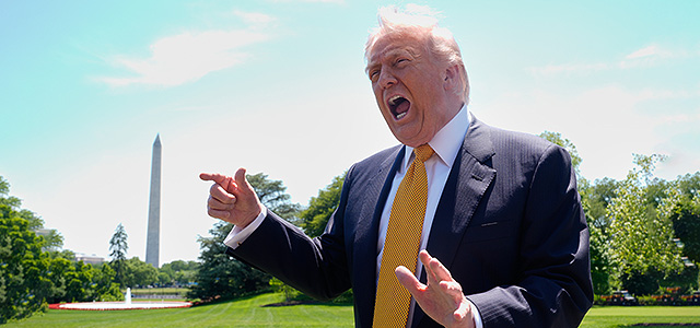 Трамп объявил, что дает Ирану еще "два-три дня"