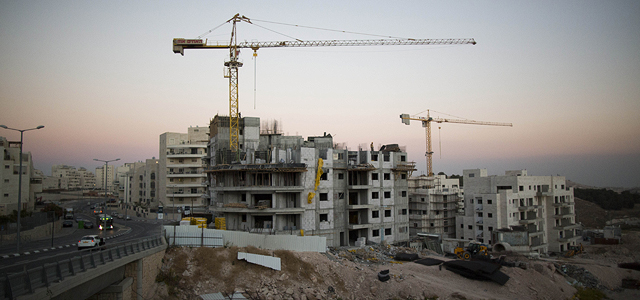 Израиль ограничит строительство за "зеленой чертой"