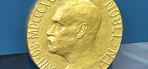 Нобелевской премии мира удостоены тунисские миротворцы