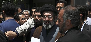 Iran International: новым верховным лидером Ирана избран сын Али Хаменеи – Моджтаба Хаменеи