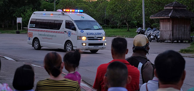 Завершена операция в Таиланде: из пещеры спасены все 12 детей и тренер