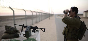 Столкновение на границе Газы: ранены военнослужащие, террорист уничтожен
