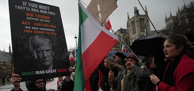 СМИ: Израиль и арабские страны рекомендуют Трампу пока не атаковать Иран