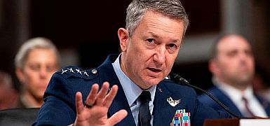 CNN: глава Объединенного комитета начальников штабов США ищет "выход" из войны с Ираном