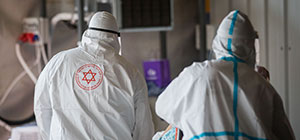 Коронавирус в Израиле: 488 больных в тяжелом состоянии, 143 подключены к аппаратам ИВЛ