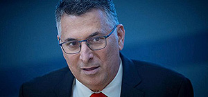 О международной политике, России и войне в Газе. Интервью с Гидеоном Сааром