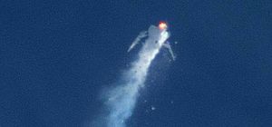 Жертвой катастрофы SpaceShipTwo стал один пилот. ФОТО