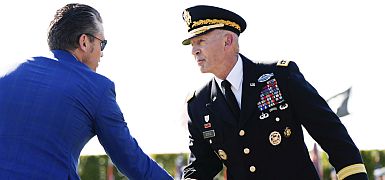 Глава Пентагона потребовал отставки начальника штаба сухопутных войск США