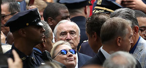 FOX News: Клинтон упала в обморок на церемонии в Нью-Йорке