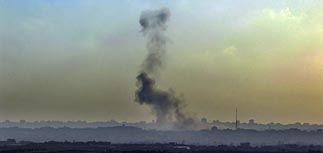 Сирия: ВВС Израиля атаковали "исследовательский центр" 