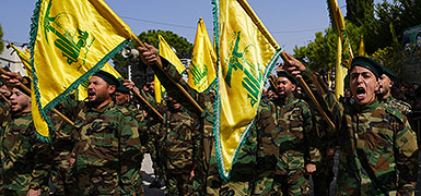 Власти Ливана запретили "Хизбалле" обстреливать Израиль