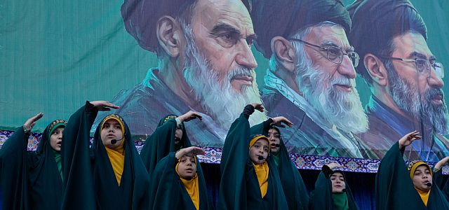От имени Моджтабы Хаменеи заявлено о готовности Ирана к новой войне
