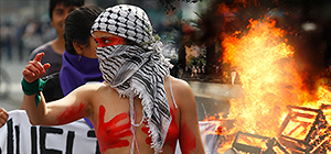 Протесты в Чили: обнаженная в "арафатке", "красная монахиня" и другие. Фоторепортаж