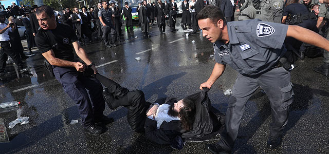 Акция протеста "харедим" в Иерусалиме: задержаны 8 участников беспорядков